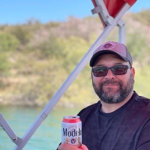 Meet your Posher, Robert